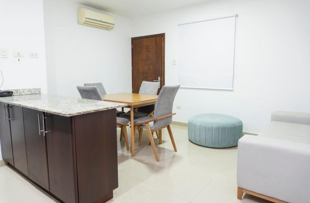 Apartamento En Bocagrande - Edificio Minarete Apartment Cartagena Exterior photo